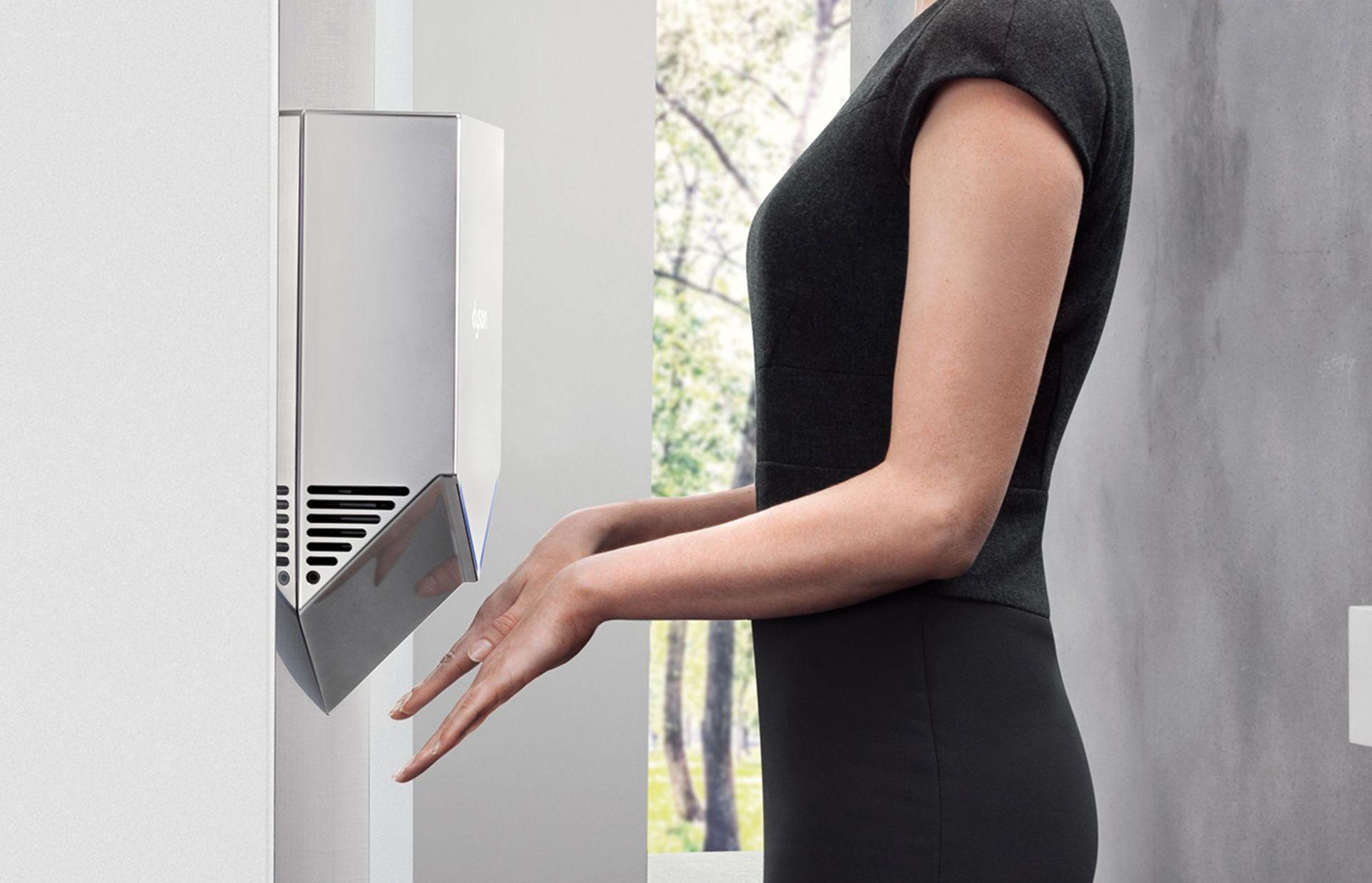 Установка сушилок Dyson